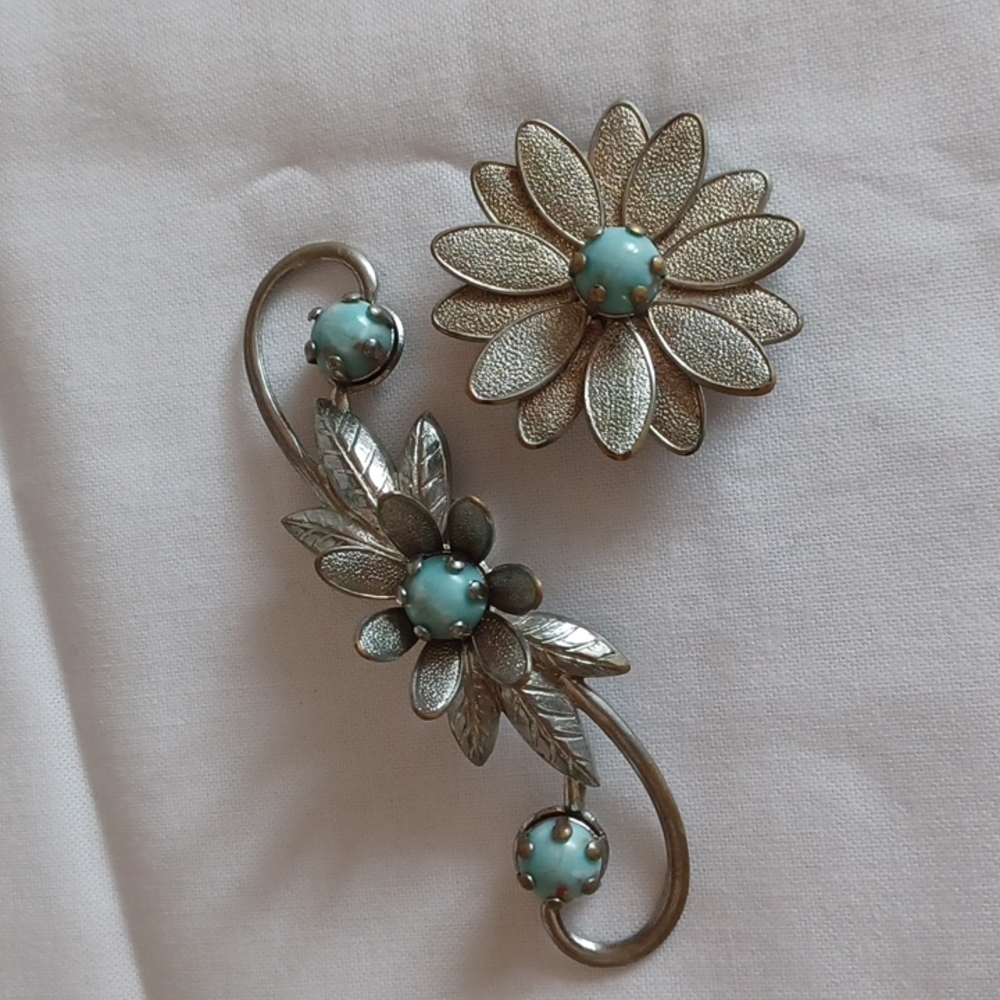 Brooch Set